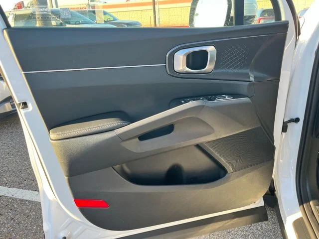 2026 Kia Sorento EX - Photo 17