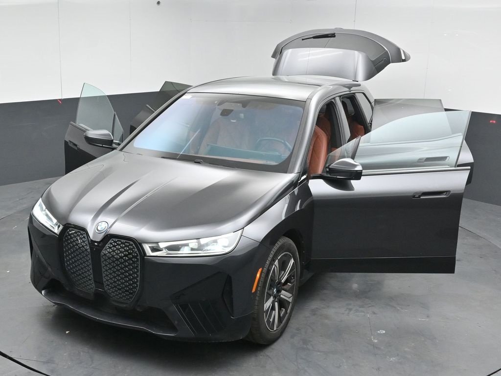 2023 BMW IX - Image 56