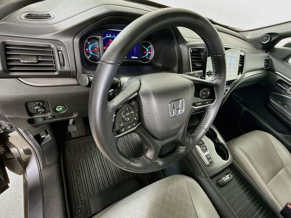 Used 2021 Modern Steel Metallic Honda EX-L image 9