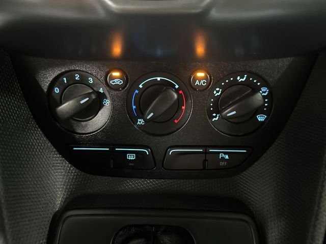 Used 2017 White Ford XL image 21