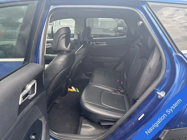 Used 2024 Blue Kia EX image 5