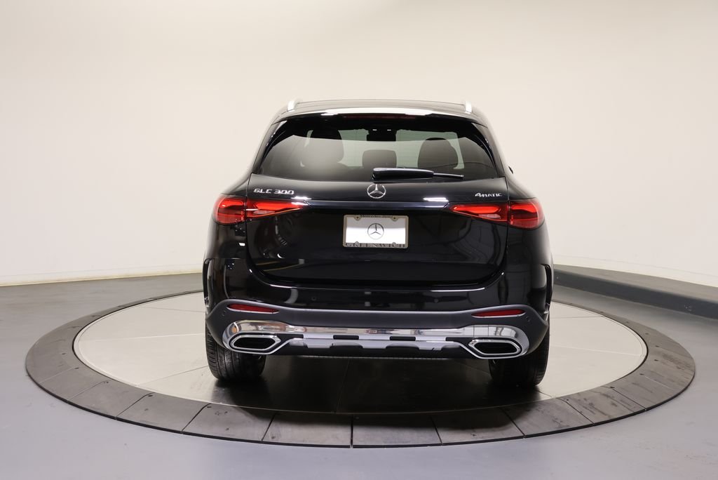 Used 2026 Black Mercedes-Benz GLC 300 image 6