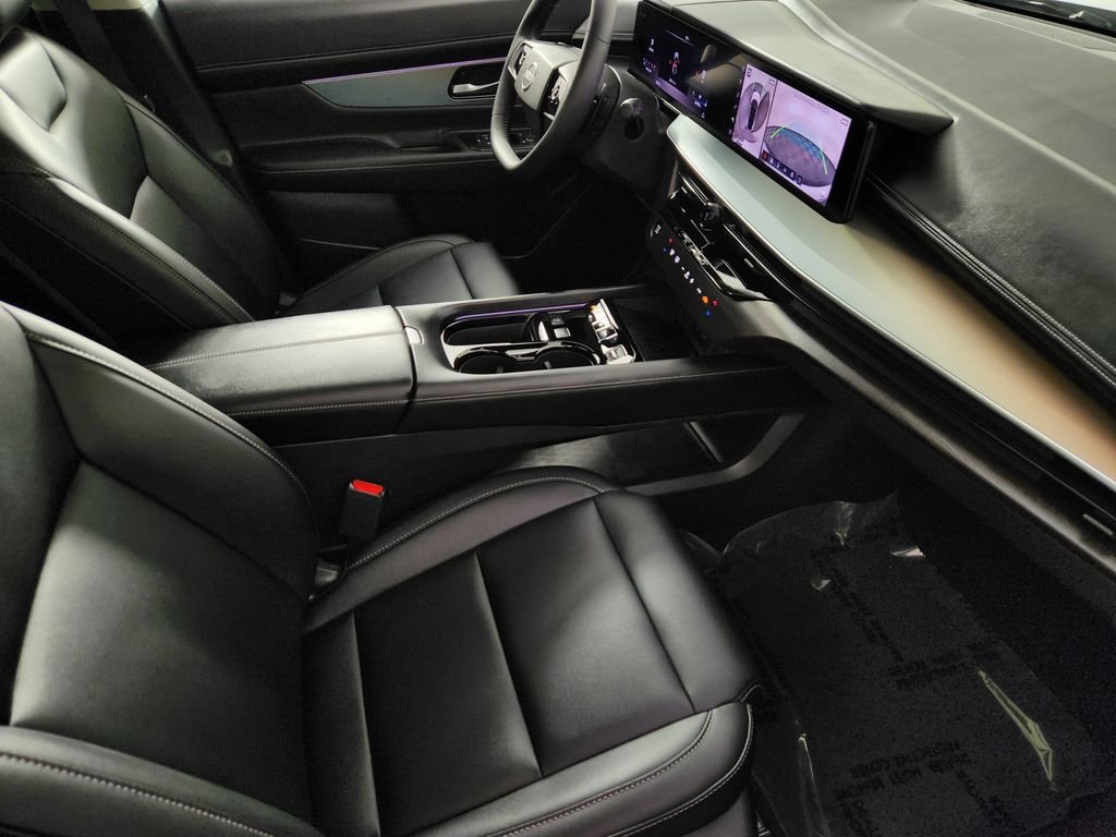 Certified Used 2025 White Nissan SL image 14