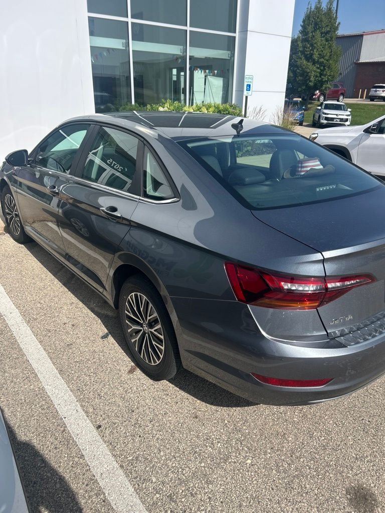 Used 2019 Gray Volkswagen 1.4T S image 6