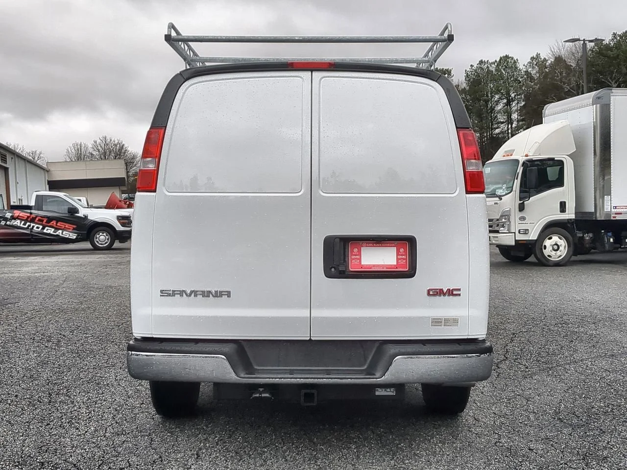 New 2025 Summit White GMC Work Van image 7
