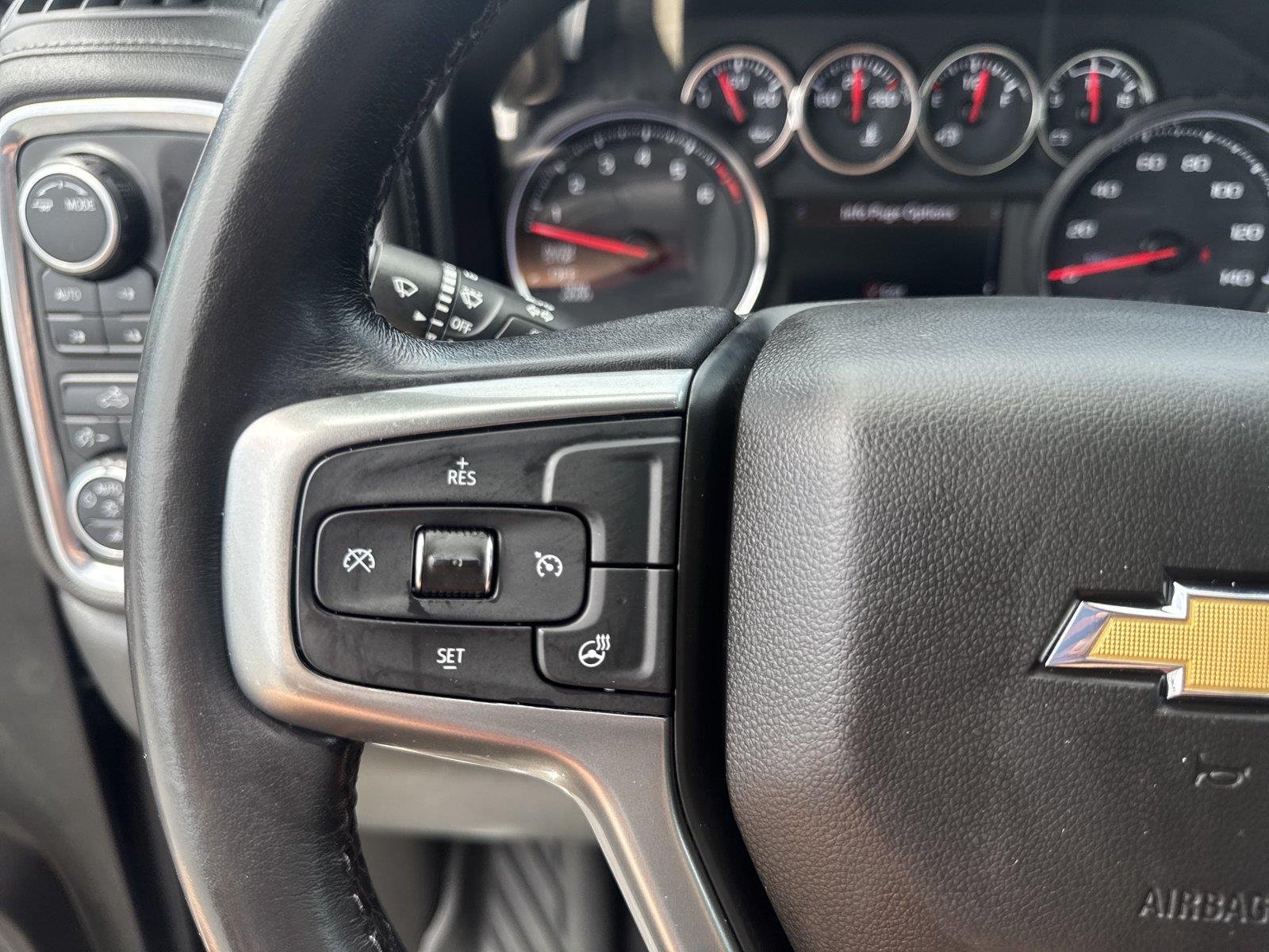 Used 2021 BLACK Chevrolet LT image 20