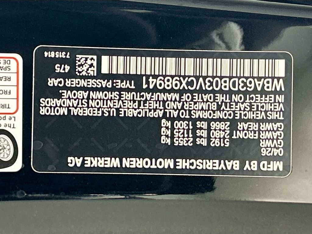 New 2027 Black Sapphire Metallic BMW M440i image 31