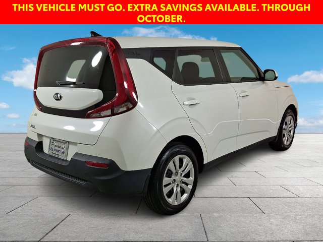 Used 2021 White Kia LX image 8