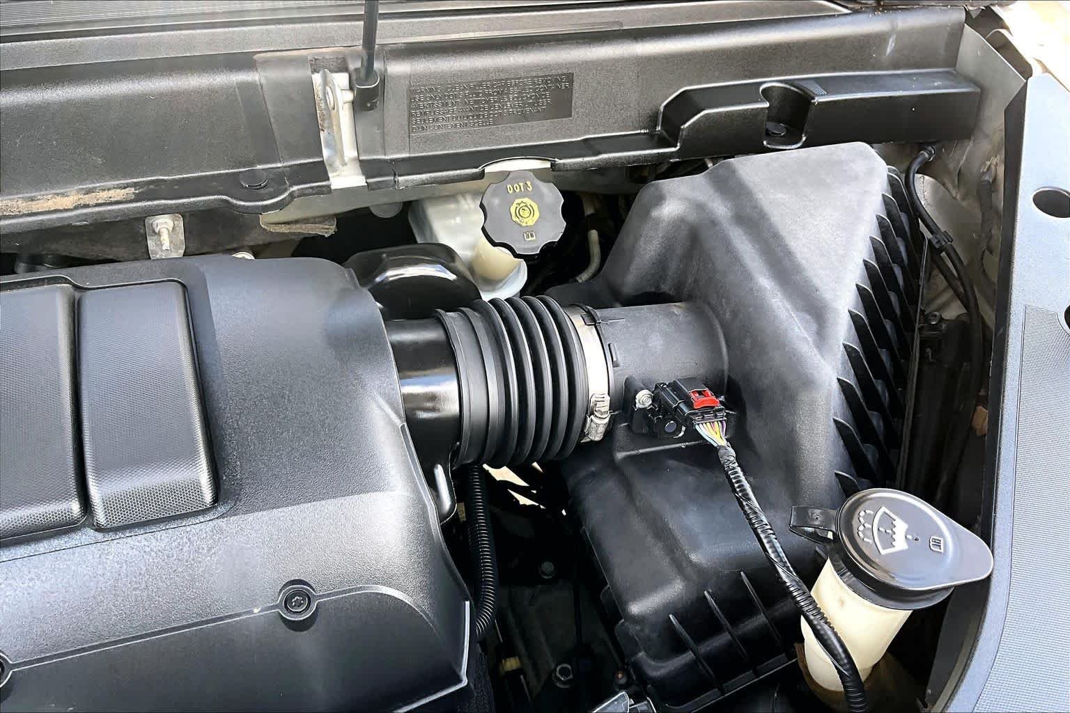 Used 2012 Quicksilver Metallic GMC SL image 31