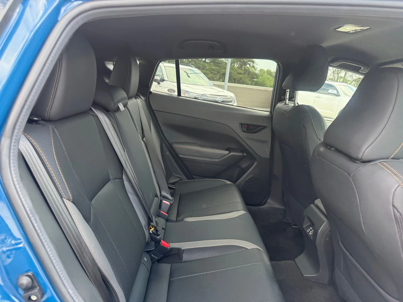 Used 2025 Blue Subaru Wilderness image 12