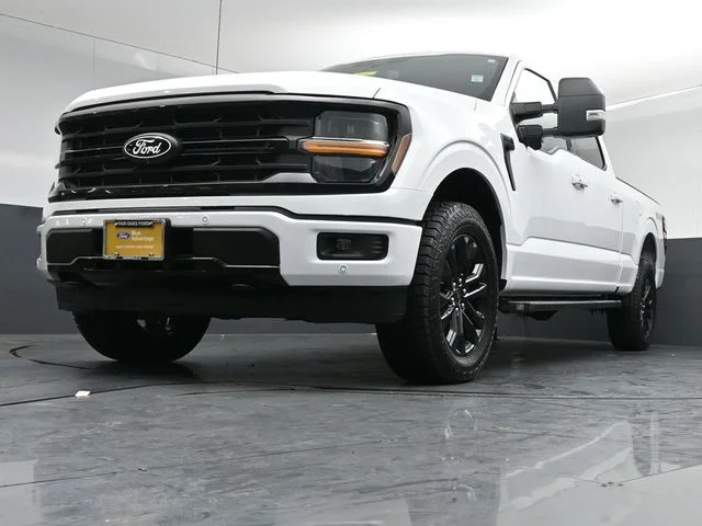 Certified Used 2024 Oxford White Ford XLT image 39