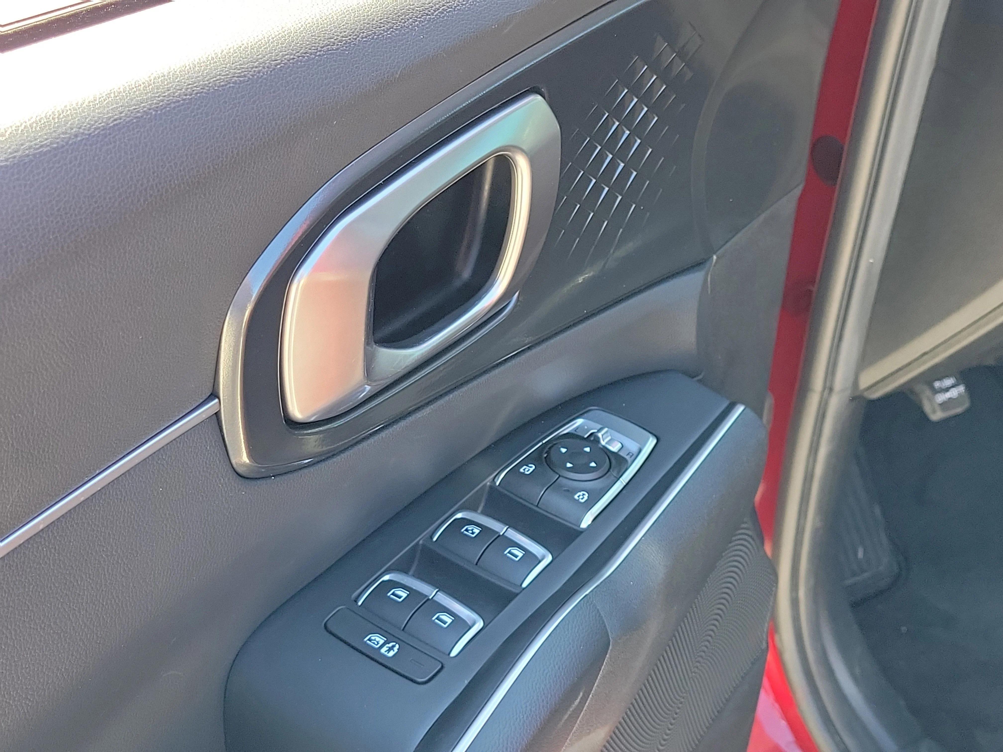 Used 2023 Passion Red Kia S image 20