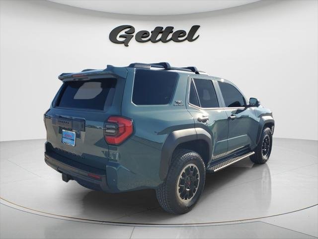 Certified Used 2026 EVEREST Toyota  image 5
