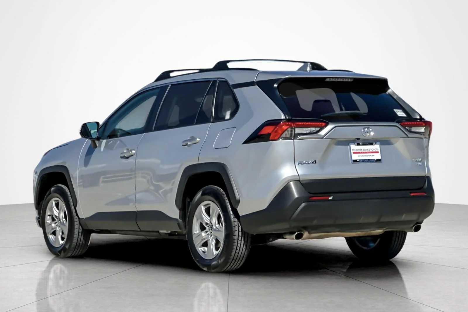 Used 2024 Silver Sky Metallic Toyota XLE image 3