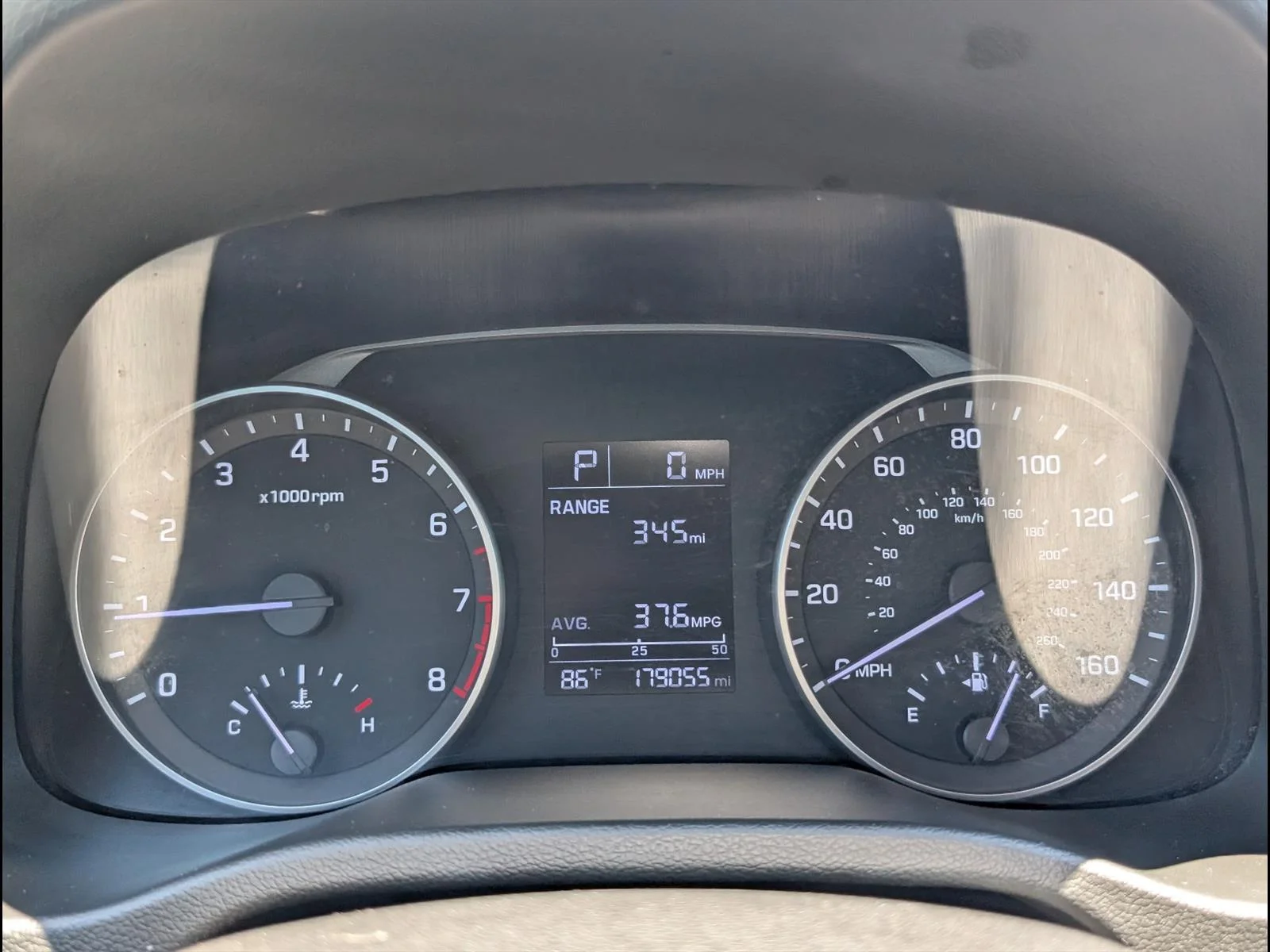 Used 2017 Quartz White Pearl W8 Hyundai SE image 16