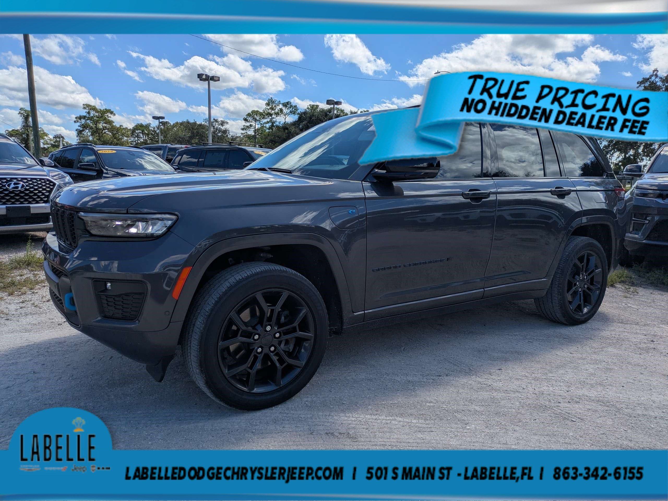 Used 2023 Baltic Gray Metallic Clearcoat Jeep 30th Anniversary image 10