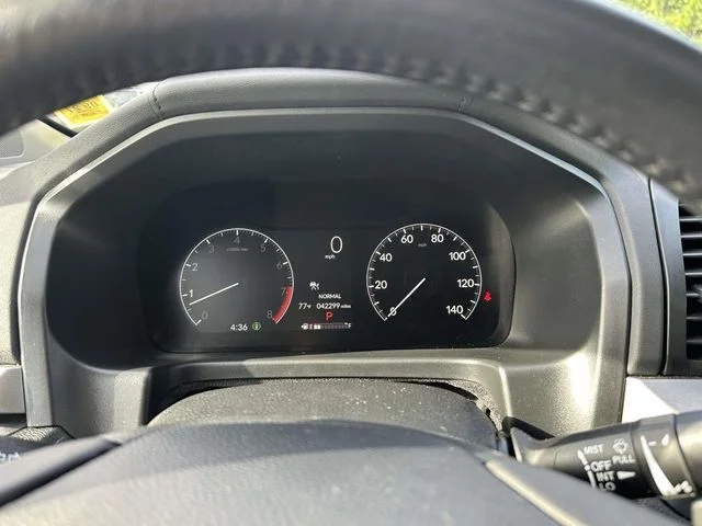 2025 Honda Odyssey EX-L - Photo 25