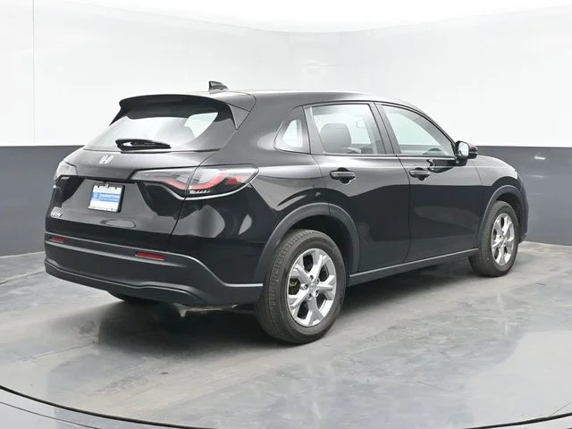 2025 Honda HR-V LX - Photo 10