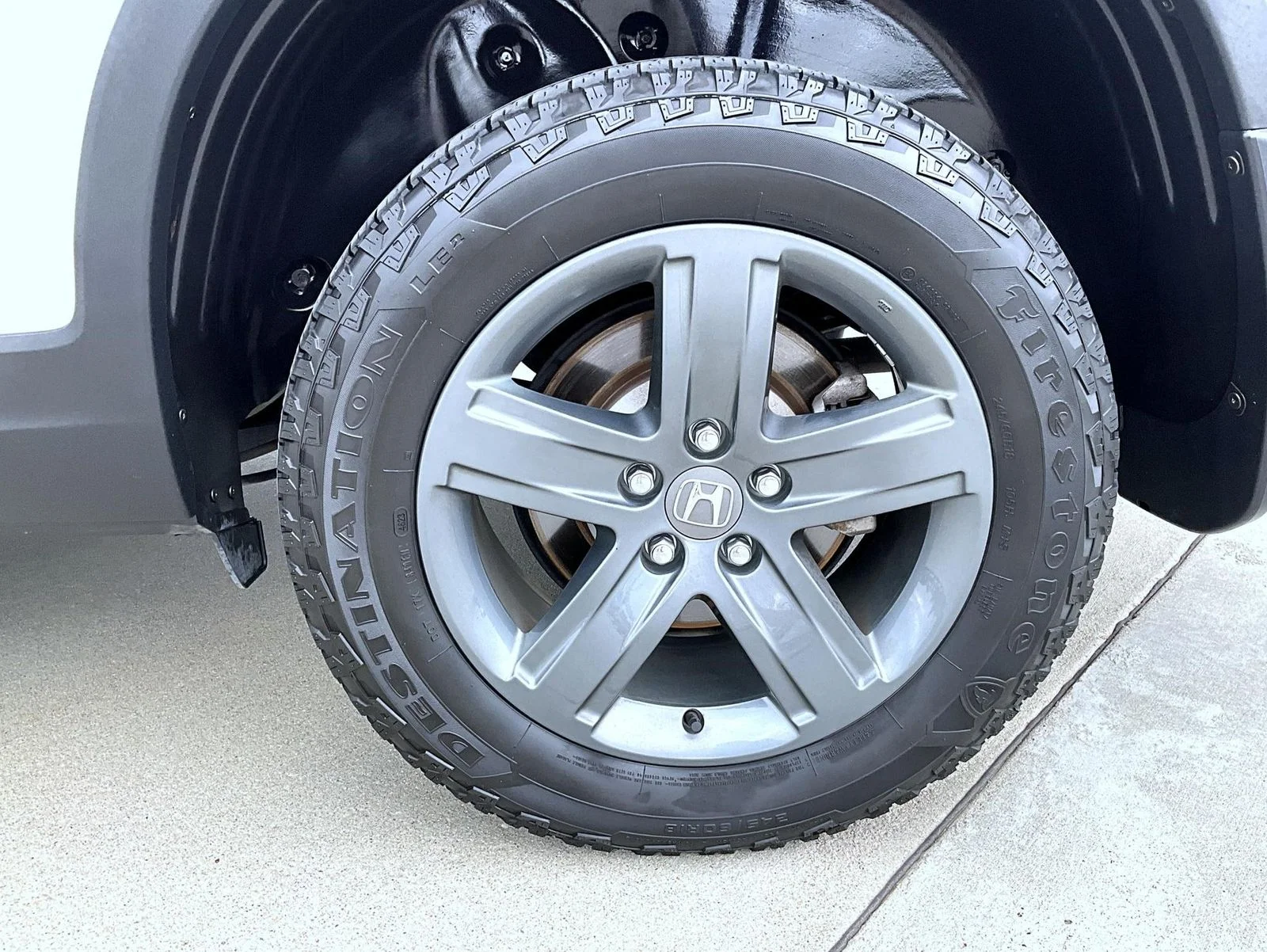 Certified Used 2023 White Honda RTL image 24