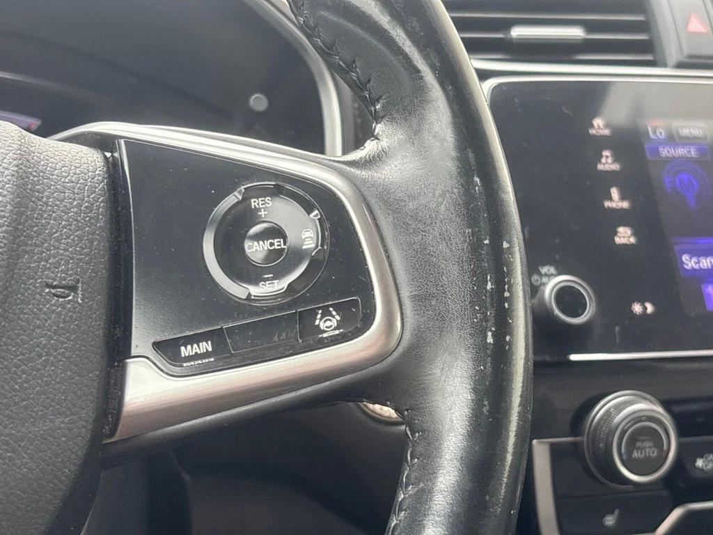 Used 2019  Honda EX-L image 21
