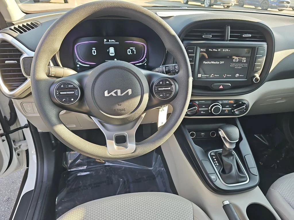Used 2025 White Kia LX image 15