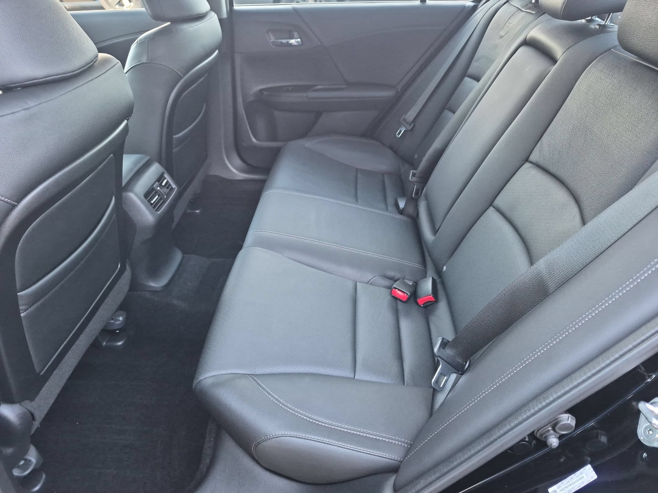 Used 2013 Crystal Black Pearl Honda EX-L Sedan image 23