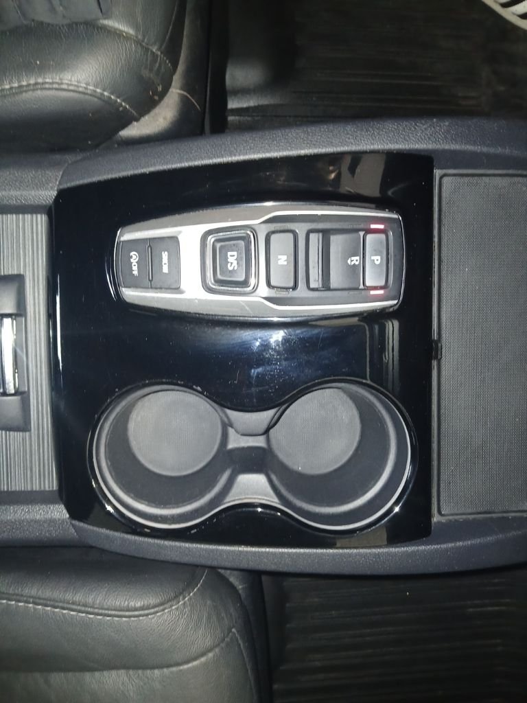 Used 2020 White Honda Touring image 23