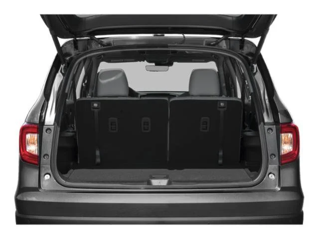 Used 2020  Honda Touring 8-Passenger image 11