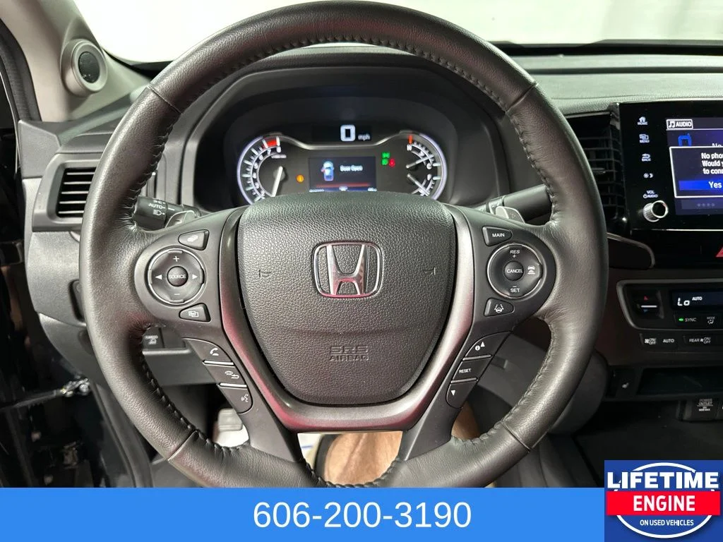 Used 2023 Black Honda RTL image 24