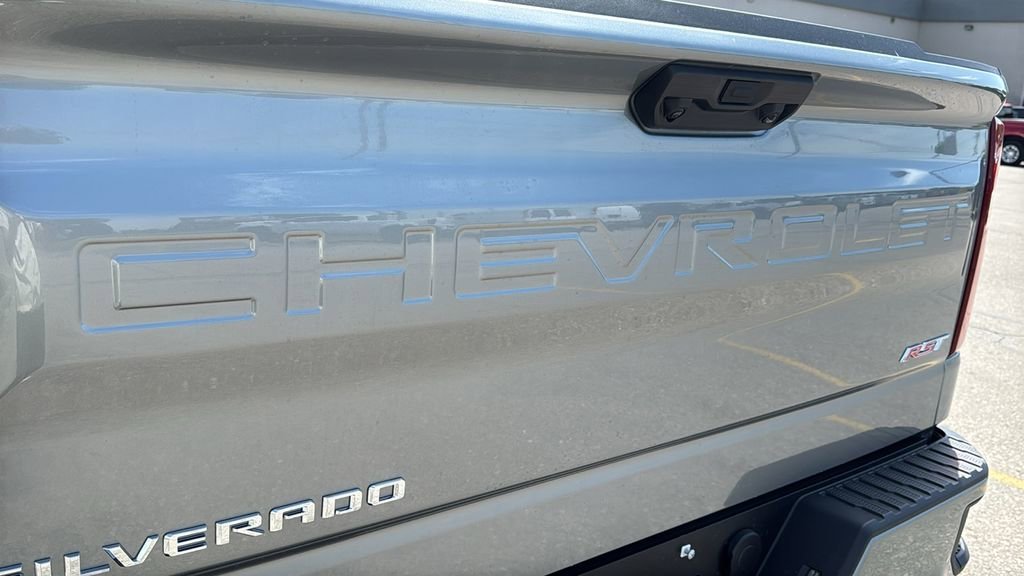New 2026 Sterling Gray Metallic Chevrolet RST image 12