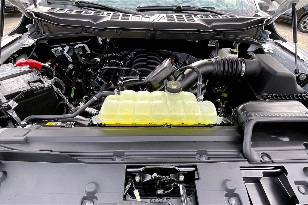 New 2026 Ford F-150 XLT 4D SuperCrew