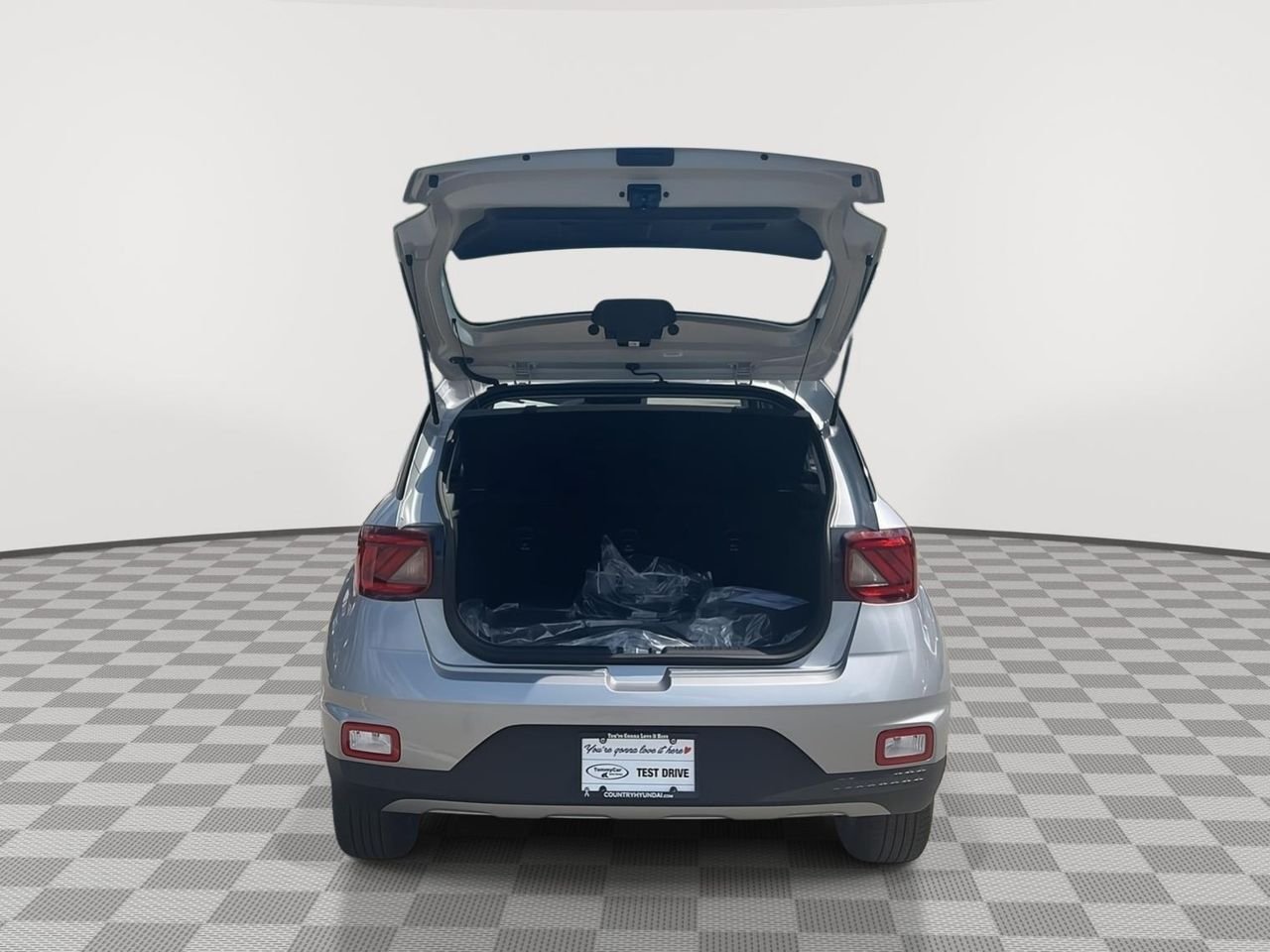 New 2026 Shimmering Silver Hyundai SEL image 68