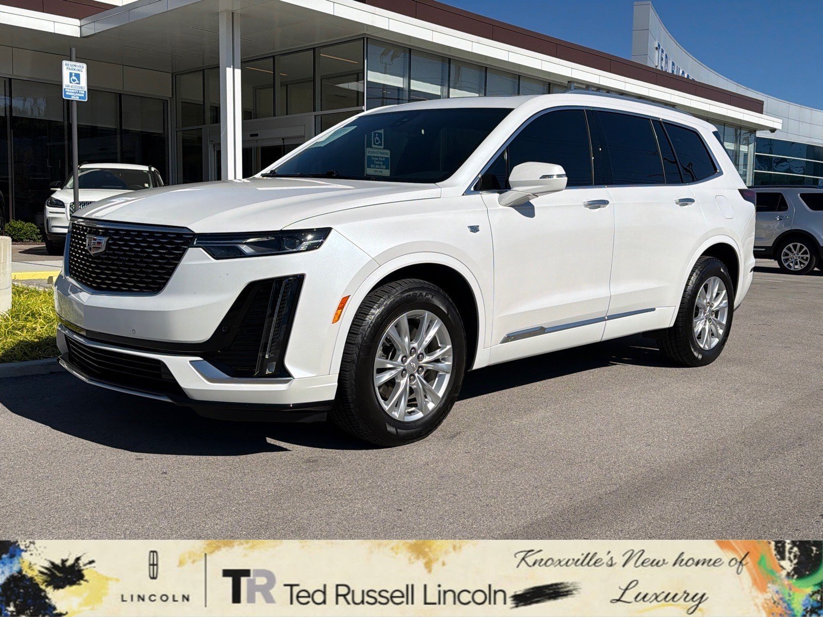 2023 Cadillac XT6
