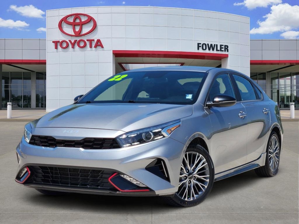 2022 Kia Forte GT-Line AT's photo