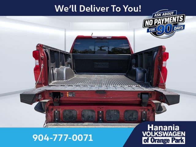 Used 2022 Red Chevrolet LTZ image 18