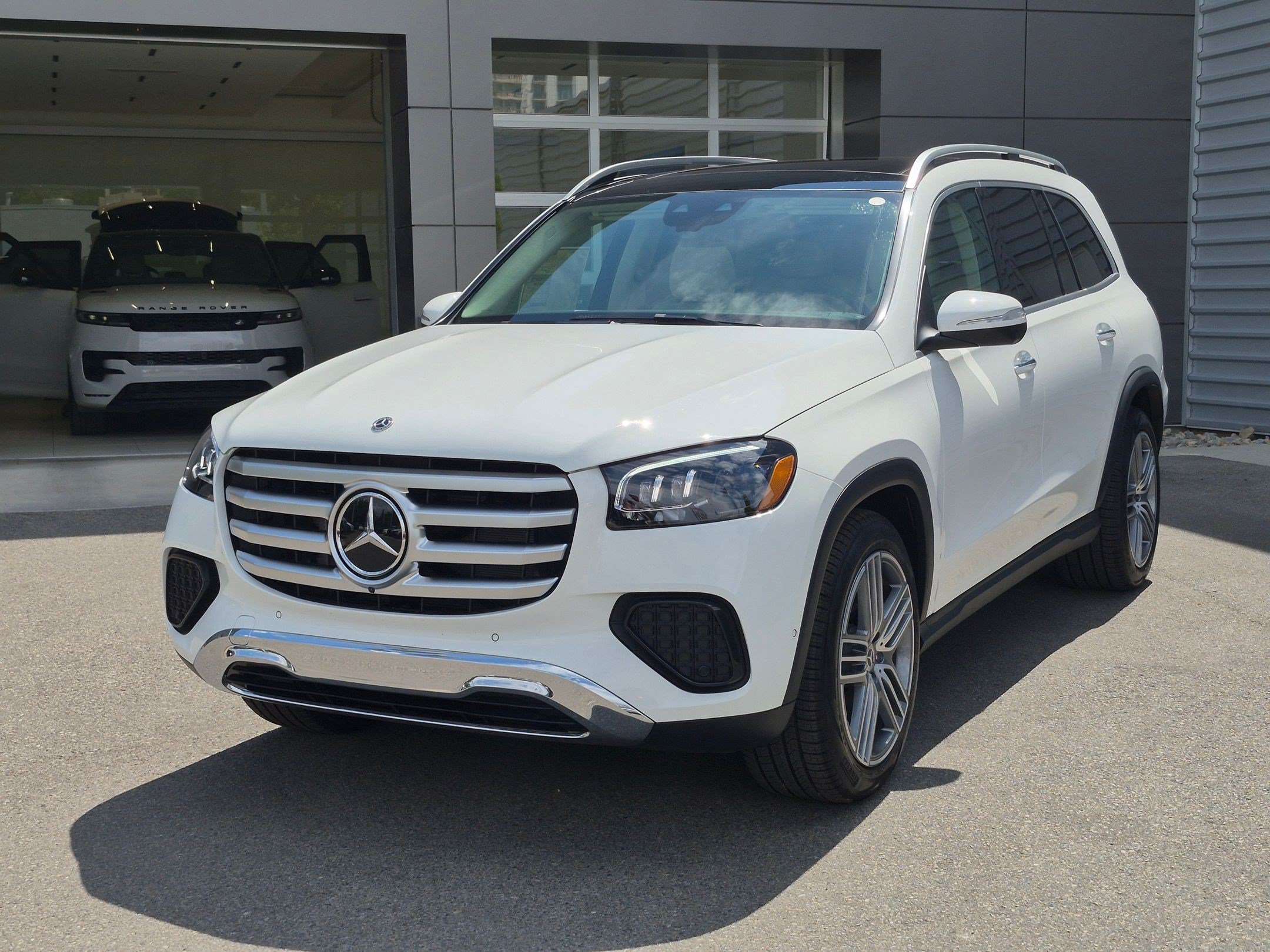 New 2026 Polar White Mercedes-Benz GLS 450 image 8
