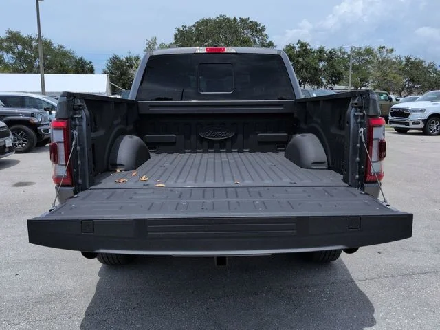 Used 2023 Gray Ford Lariat image 13