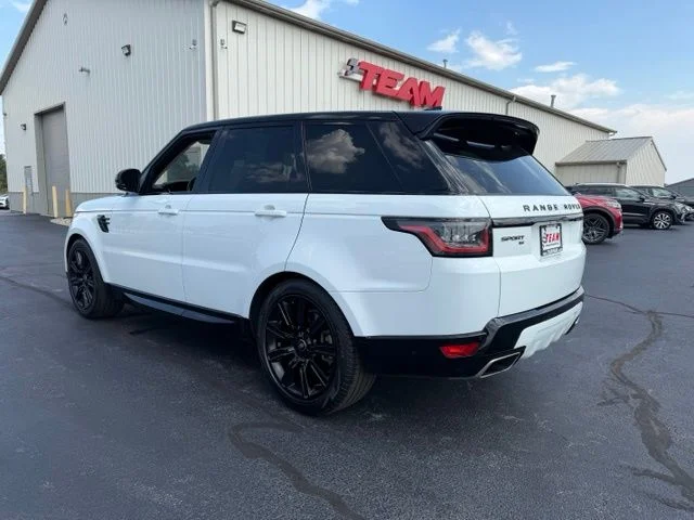 Used 2020 White Land Rover HSE image 5
