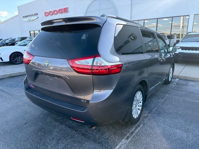 Used 2015 Gray Toyota XLE image 6