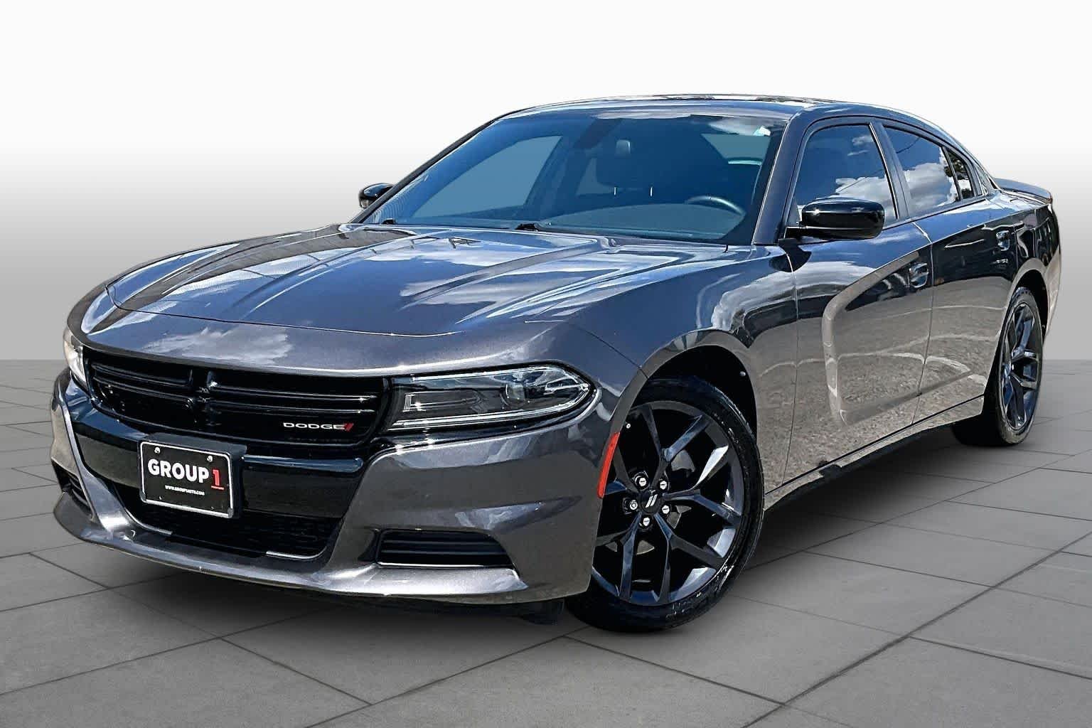 Used 2023 Granite Pearlcoat Dodge SXT image 37