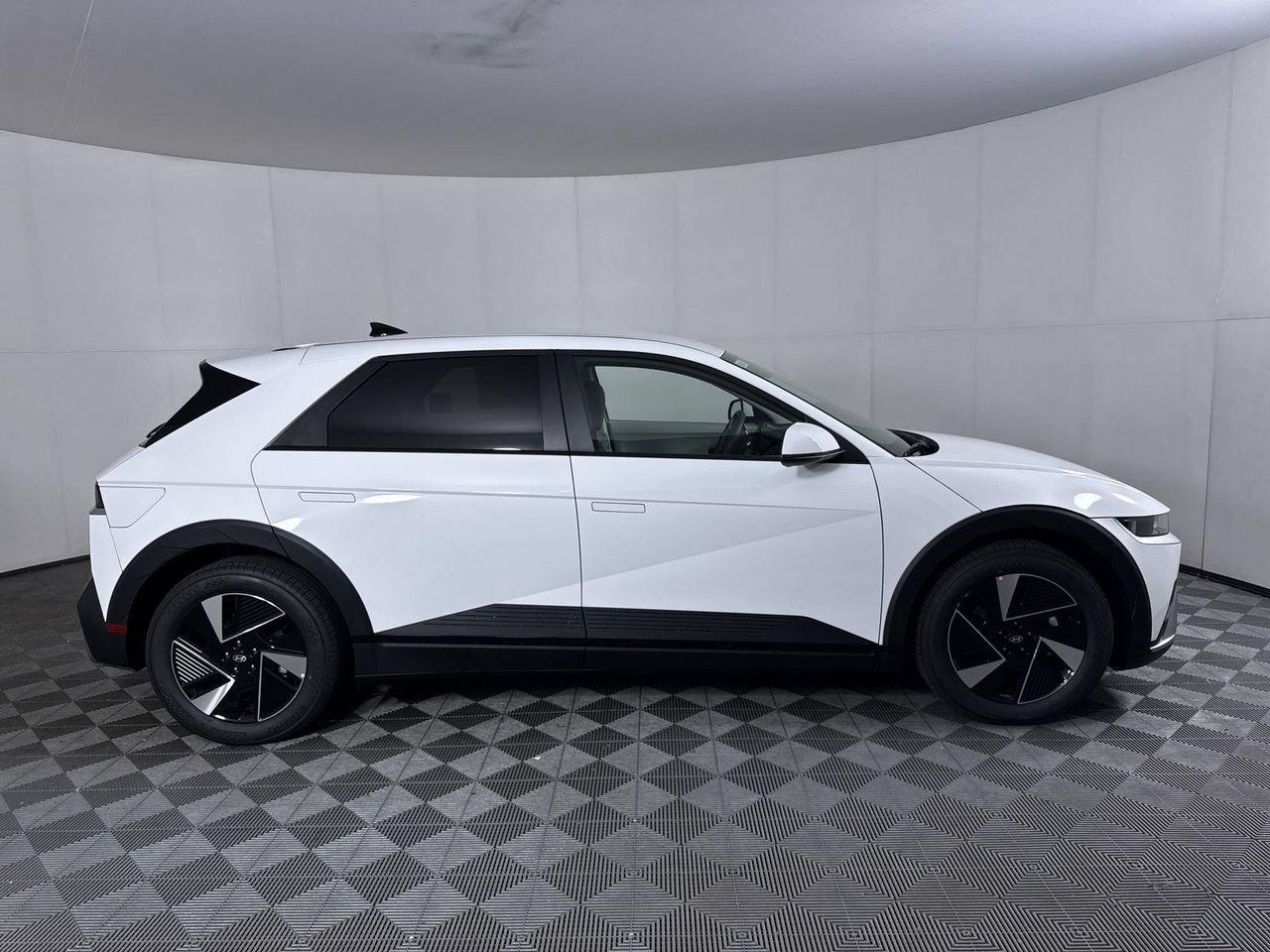 New 2026 Atlas White Hyundai SE image 4