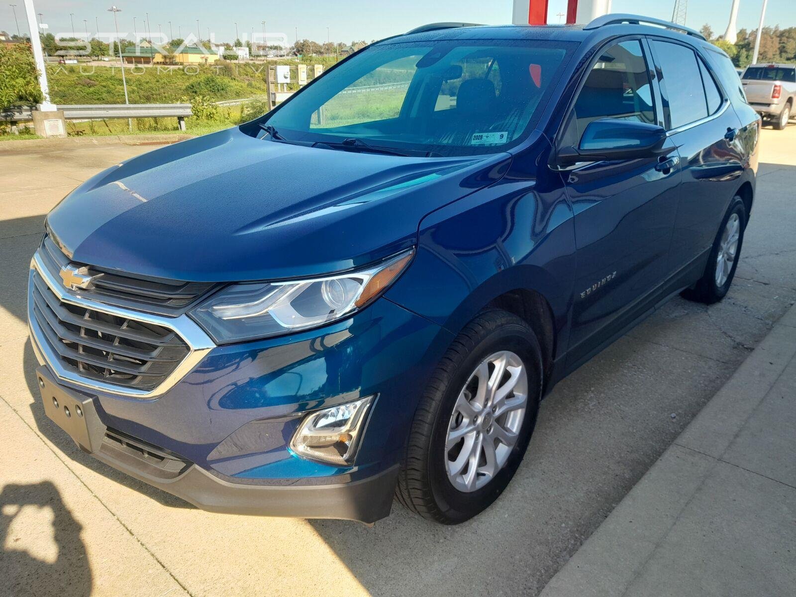 Used 2020 Pacific Blue Metallic Chevrolet LT image 5