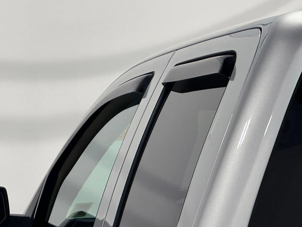 Used 2019 SILVER ICE METALLIC Chevrolet LT image 14