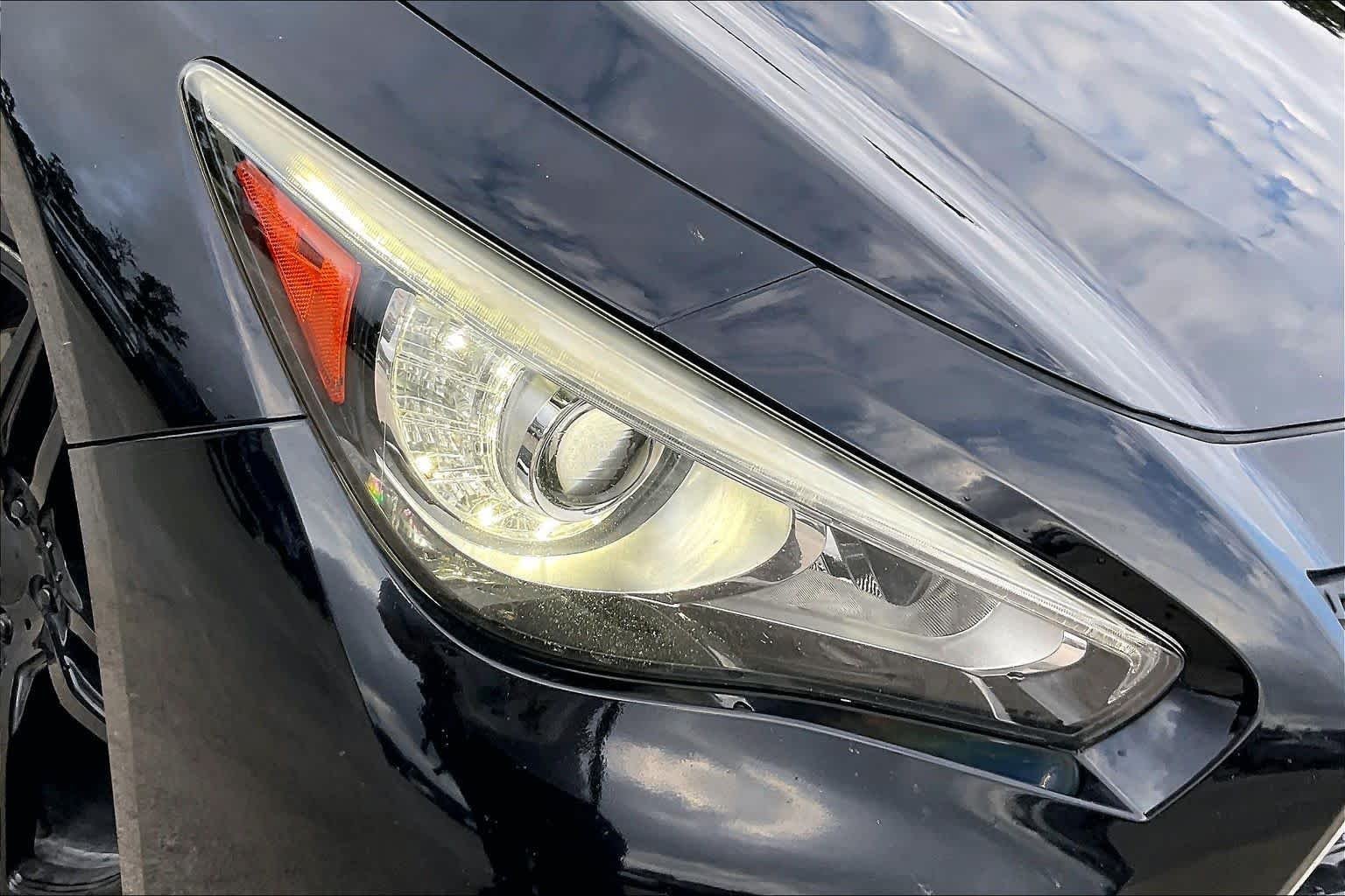 Used 2015 Black Obsidian INFINITI Premium image 25