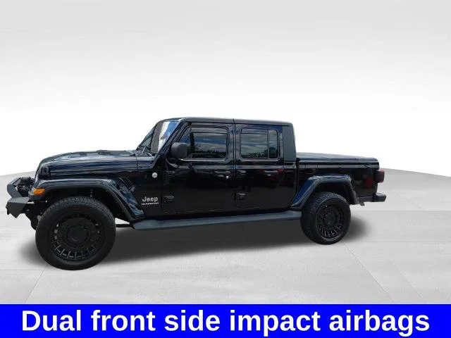 Used 2022 Black Clearcoat Jeep  image 18