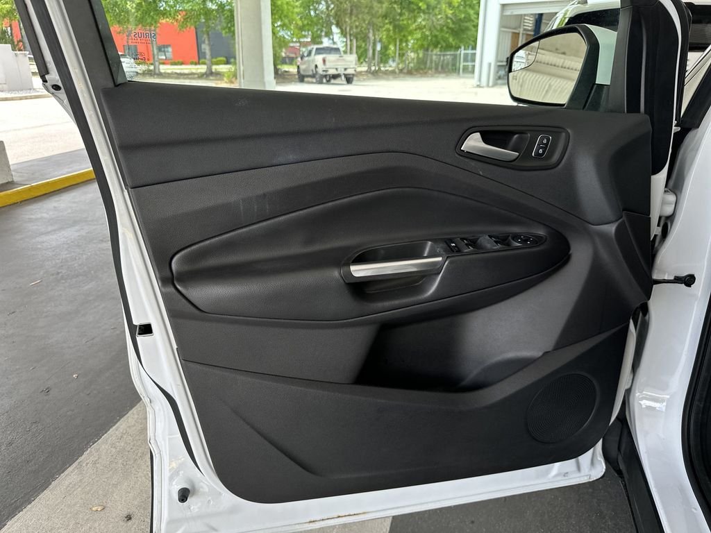 Used 2018 White Ford SEL image 10