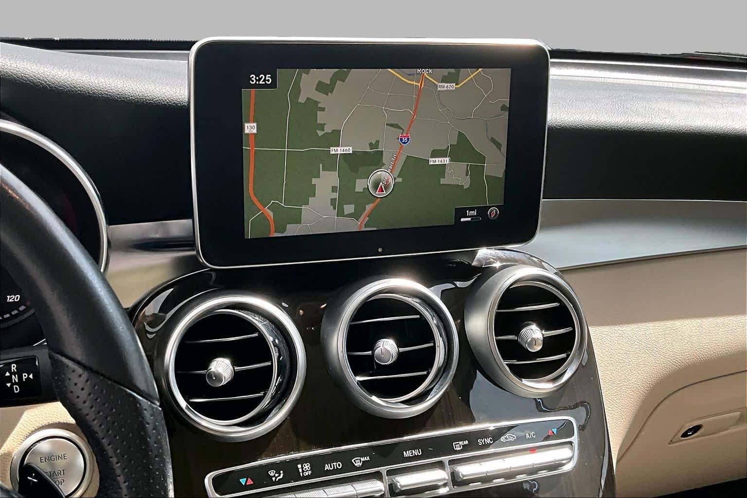 Pre-Owned 2017 Mercedes-Benz GLC 300
