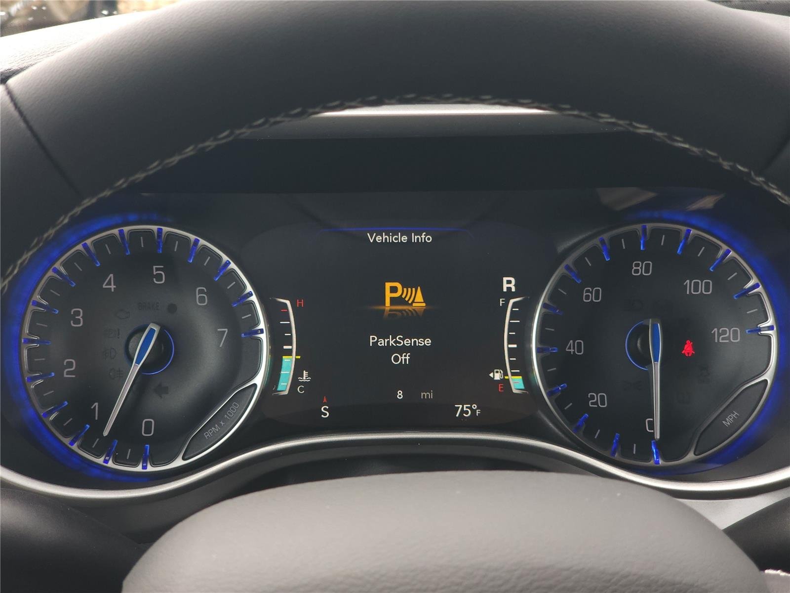 2026 Chrysler Pacifica Select - Photo 17