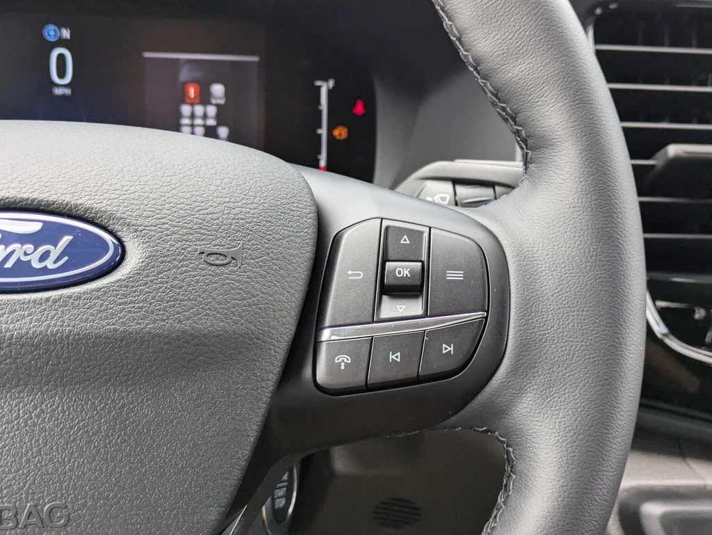 New 2026 Oxford White Ford XLT image 25