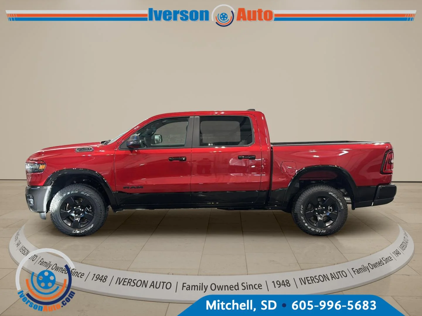 New 2027 Molten Red Pearl-Coat Exterior Paint RAM Big Horn image 4